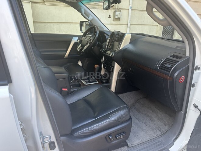 Toyota Land Cruiser Prado 2011, 173,500 km - 3.0 л - Bakı