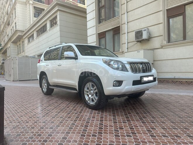 Toyota Land Cruiser Prado 2011, 173,500 km - 3.0 л - Bakı