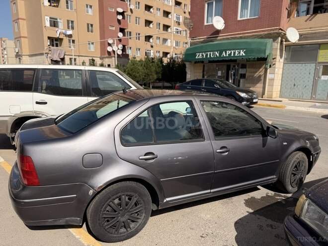 Volkswagen Jetta 2004, 193,655 km - 2.0 l - Bakı