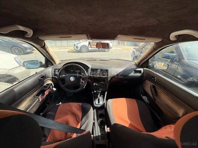Volkswagen Jetta 2004, 193,655 km - 2.0 l - Bakı