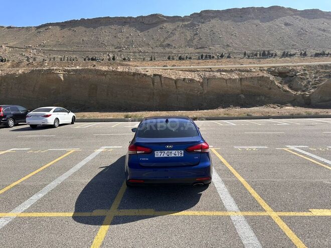 Kia Forte 2018, 195,000 km - 2.0 l - Bakı