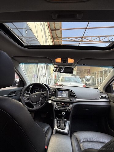 Hyundai Avante 2016, 194,153 km - 1.6 л - Bakı