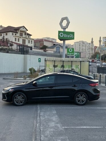 Hyundai Elantra 2016, 70,000 km - 2.0 l - Bakı