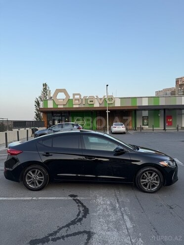 Hyundai Elantra 2016, 70,000 km - 2.0 l - Bakı