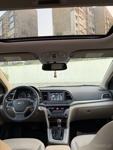 Hyundai Elantra 2016, 70,000 km - 2.0 l - Bakı