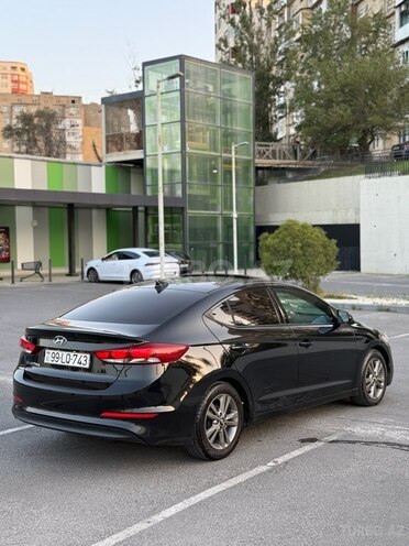 Hyundai Elantra 2016, 70,000 km - 2.0 l - Bakı