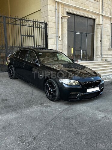 BMW 520 2014, 215,000 km - 2.0 l - Sumqayıt