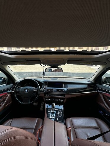 BMW 520 2014, 215,000 km - 2.0 l - Sumqayıt