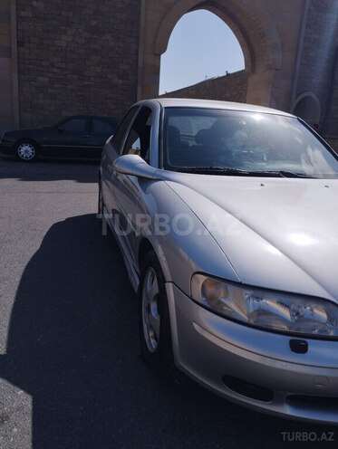 Opel Vectra 2000, 625,000 km - 2.0 l - Bakı