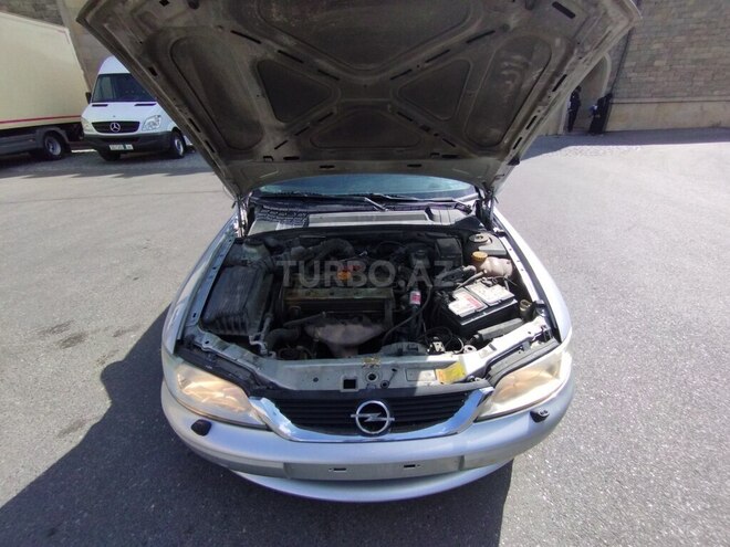 Opel Vectra 2000, 625,000 km - 2.0 l - Bakı