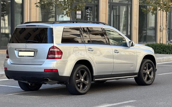 Mercedes GL 450 4MATIC 2007, 260,000 km - 4.7 l - Bakı