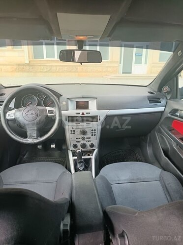 Opel Astra 2006, 298,565 km - 1.3 l - Bakı