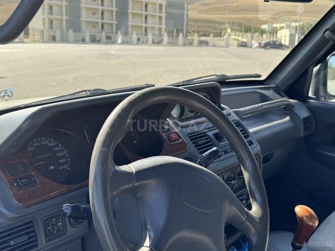 Mitsubishi Pajero 1999, 430,000 km - 3.0 л - Bakı