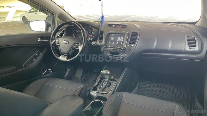 Kia Forte 2018, 128,748 km - 2.0 l - Bakı