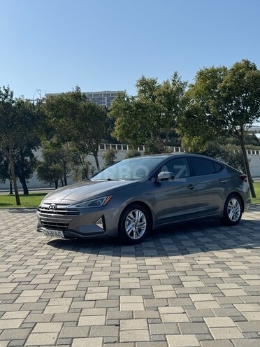 Hyundai Elantra 2019, 100,000 km - 2.0 l - Bakı