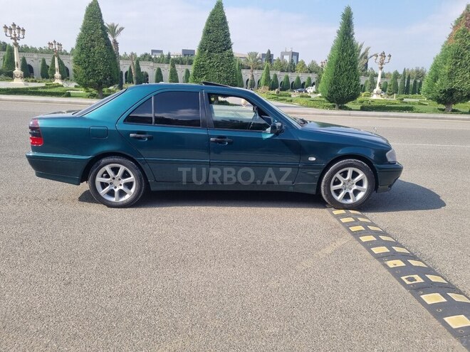 Mercedes C 180 1997, 272,000 km - 1.8 l - Gəncə