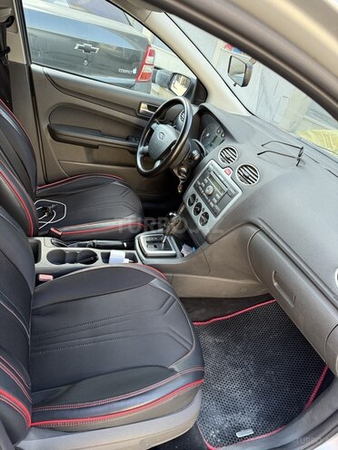 Ford Focus 2005, 300,000 km - 1.6 l - Bakı