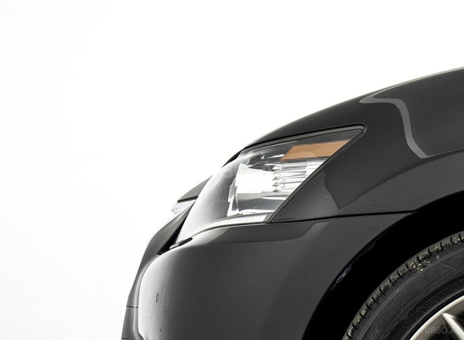 Lexus GS 250-9