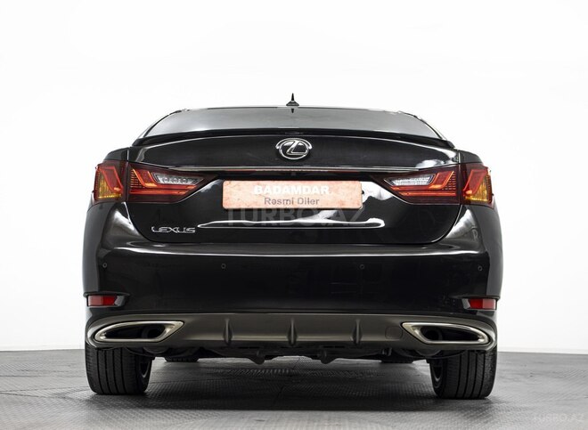 Lexus GS 250-6