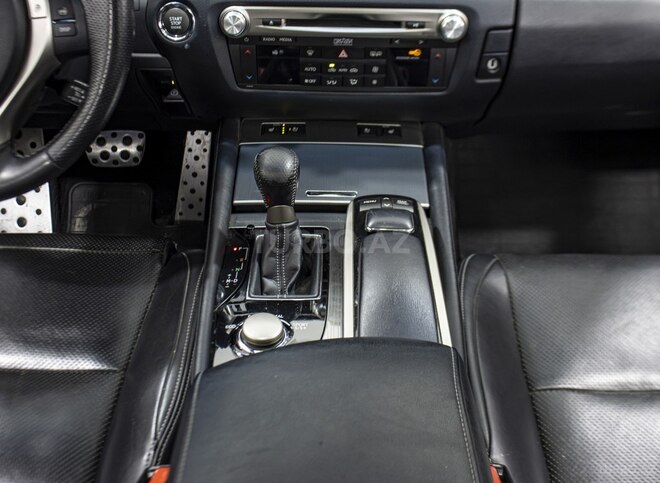Lexus GS 250-27