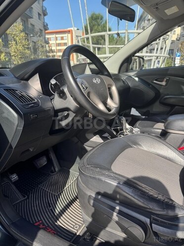 Hyundai ix35 2011, 211,000 km - 2.0 l - Bakı