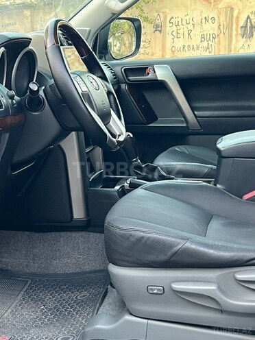 Toyota Land Cruiser Prado 2010, 210,000 km - 2.7 l - Bakı