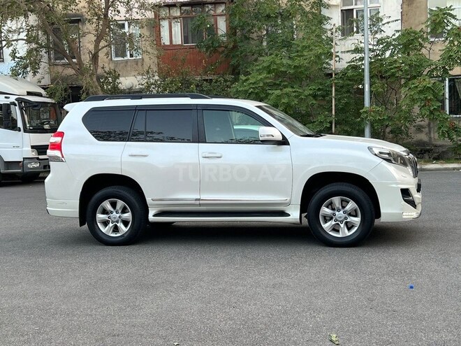 Toyota Land Cruiser Prado 2010, 210,000 km - 2.7 l - Bakı