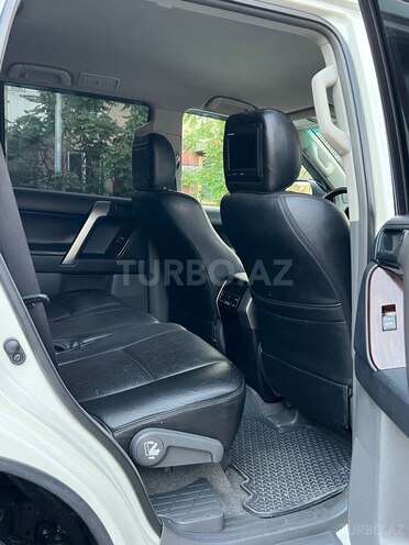 Toyota Land Cruiser Prado 2010, 210,000 km - 2.7 l - Bakı