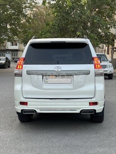 Toyota Land Cruiser Prado 2010, 210,000 km - 2.7 l - Bakı