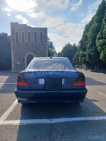 Mercedes C 180 2000, 437,000 km - 1.8 l - Qazax