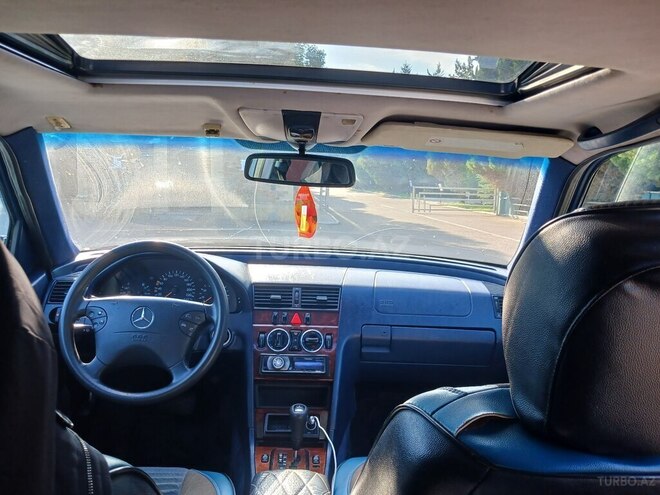 Mercedes C 180 2000, 437,000 km - 1.8 l - Qazax