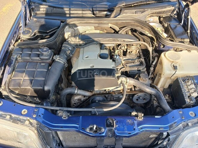 Mercedes C 180 2000, 437,000 km - 1.8 l - Qazax