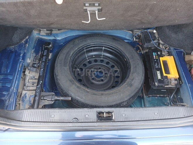 Mercedes C 180 2000, 437,000 km - 1.8 l - Qazax