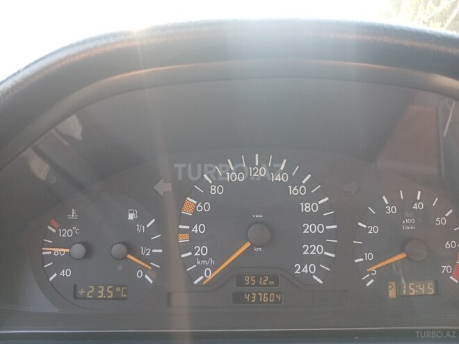 Mercedes C 180 2000, 437,000 km - 1.8 l - Qazax