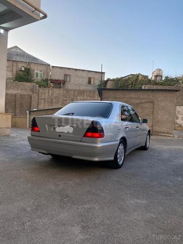 Mercedes C 220 1998, 275,000 km - 2.2 l - Bakı