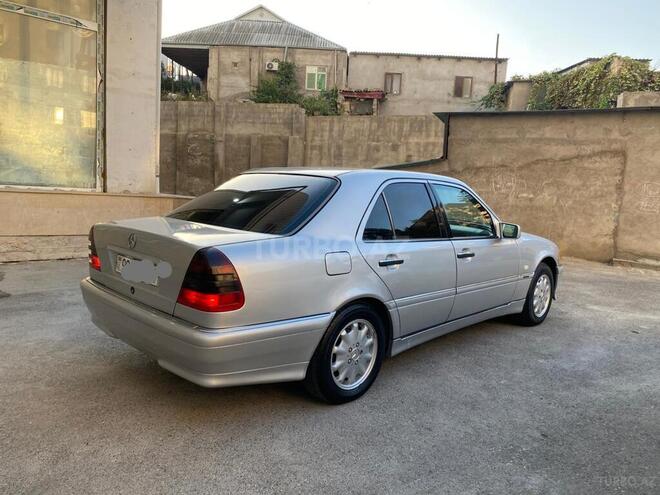 Mercedes C 220 1998, 275,000 km - 2.2 l - Bakı