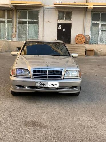 Mercedes C 220 1998, 275,000 km - 2.2 l - Bakı