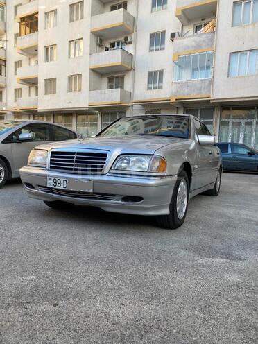 Mercedes C 220 1998, 275,000 km - 2.2 l - Bakı
