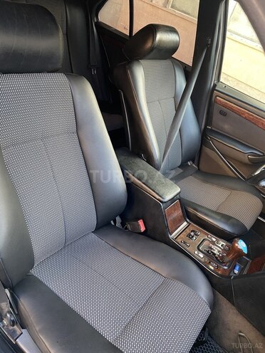 Mercedes C 220 1998, 275,000 km - 2.2 l - Bakı