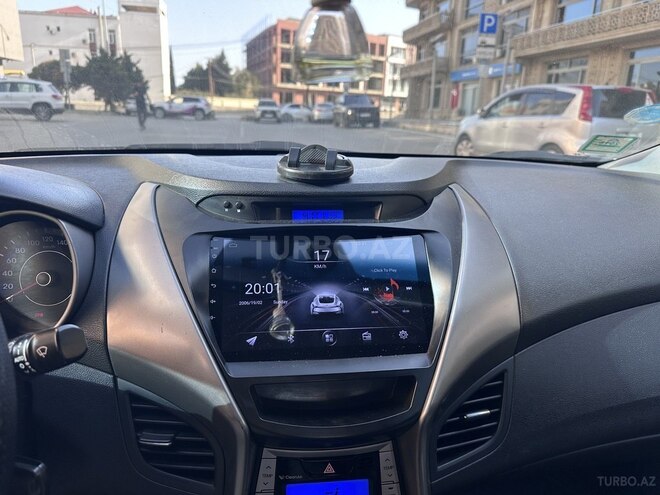 Hyundai Elantra 2011, 278,346 km - 1.8 l - Bakı
