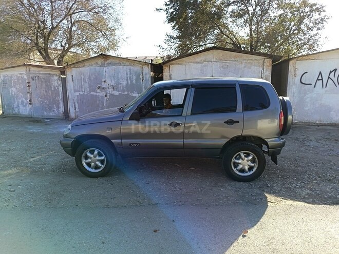 Chevrolet Niva 2004, 229,001 km - 1.7 l - Sumqayıt