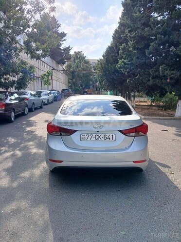 Hyundai Avante 2015, 235,000 km - 1.6 л - Bakı