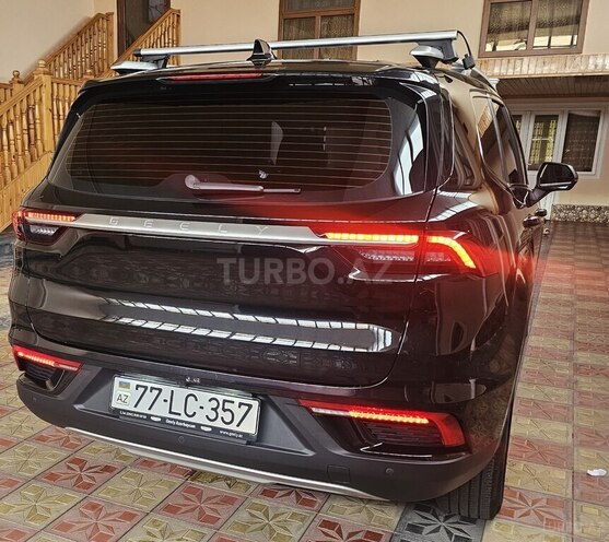 Geely Okavango-8
