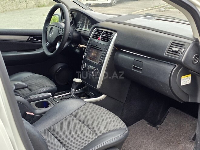 Mercedes B 170 2011, 132,000 km - 1.7 л - Sumqayıt