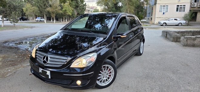 Mercedes B 170 2008, 142,000 km - 1.7 л - Sumqayıt
