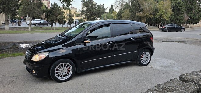 Mercedes B 170 2008, 142,000 km - 1.7 л - Sumqayıt