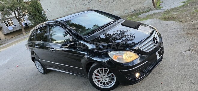 Mercedes B 170 2008, 142,000 km - 1.7 л - Sumqayıt