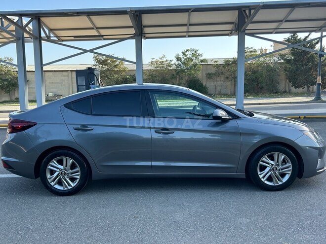 Hyundai Elantra 2019, 102,998 km - 2.0 l - Bakı