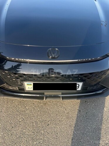 Changan  2025, 9,200 km - 1.5 l - Bakı