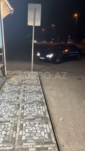 Mercedes E 270 2002, 400,000 km - 2.7 l - Bakı